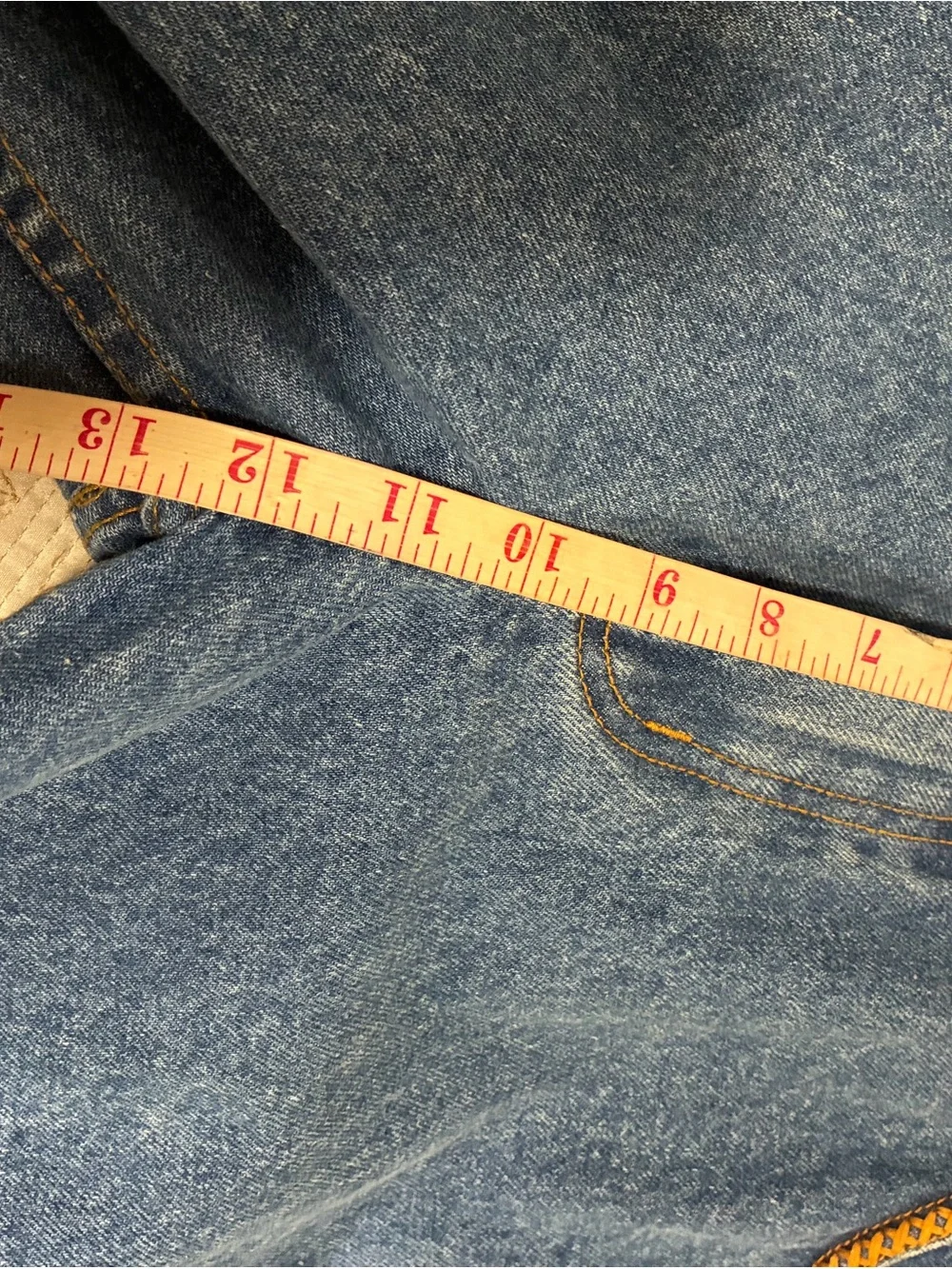 Relaxed Light Blue Men's Jeans with Embroidered Pocket Detail